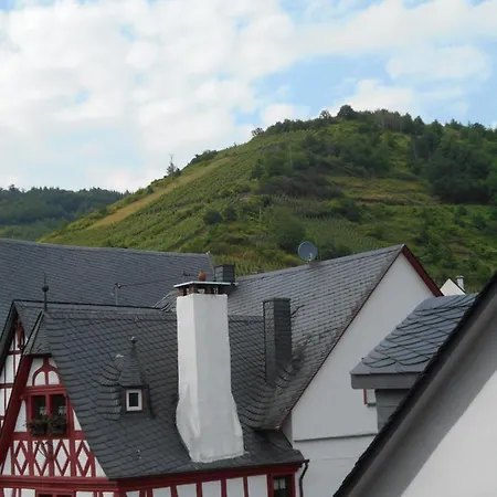 Feuerberg Mit Suedbalkon Ediger-Eller